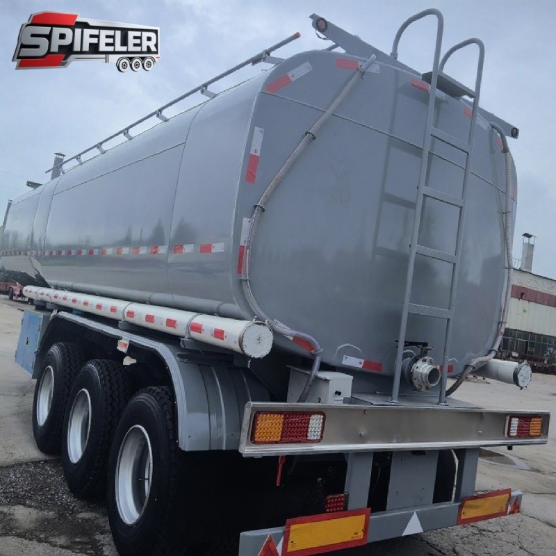 Iron Fuel Tanker Trailer suppliers
